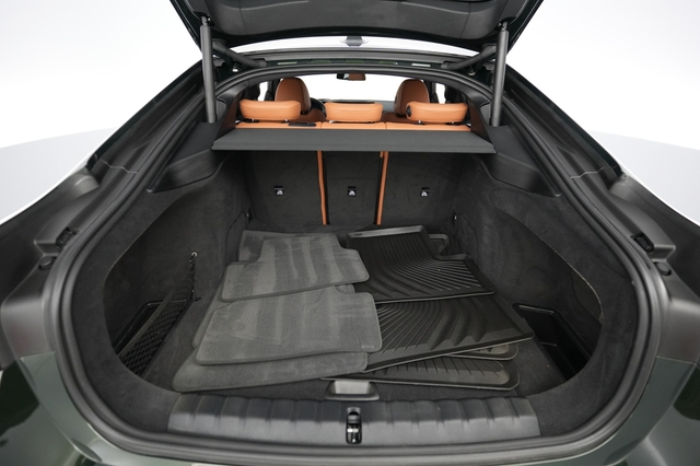 2024 BMW i4