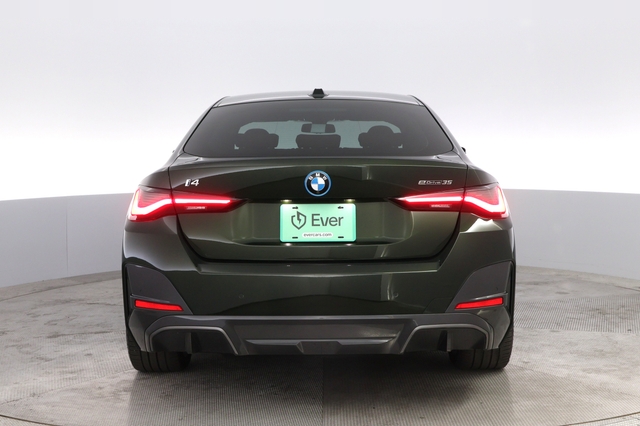 2024 BMW i4