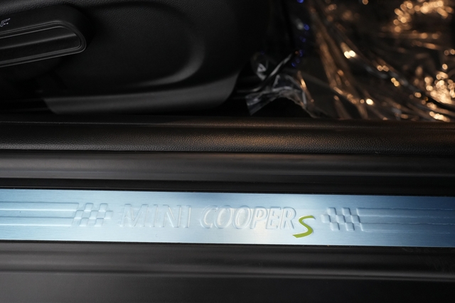 2024 MINI Cooper SE
