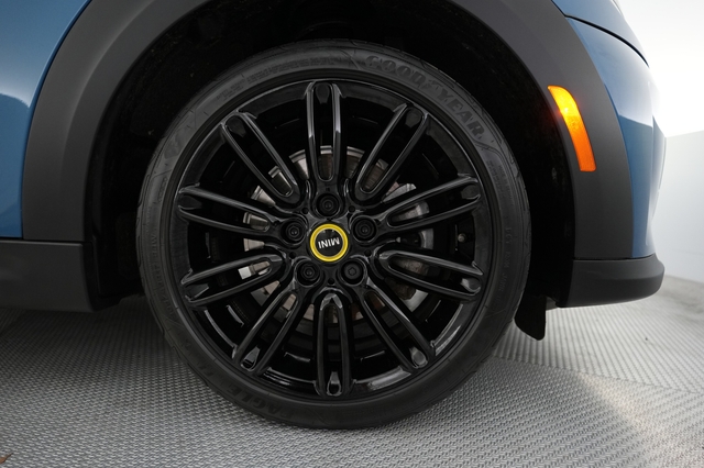 2024 MINI Cooper SE