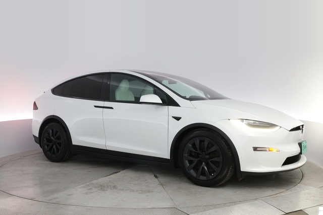 2022 Tesla Model X