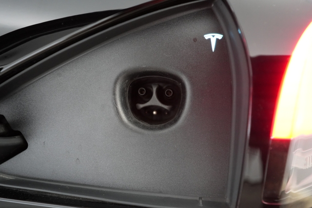 2023 Tesla Model S