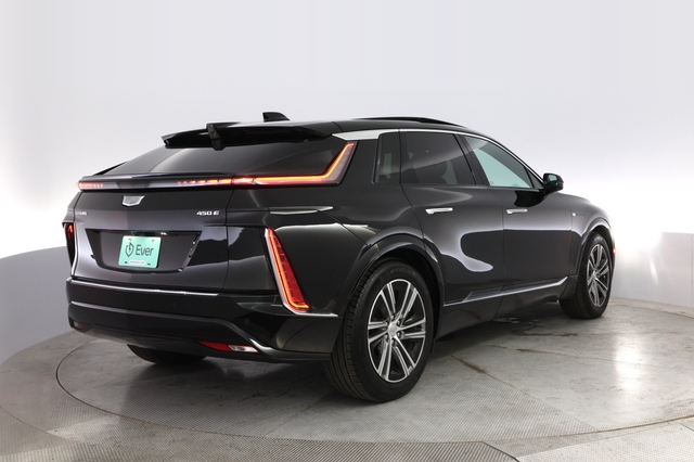 2024 Cadillac LYRIQ
