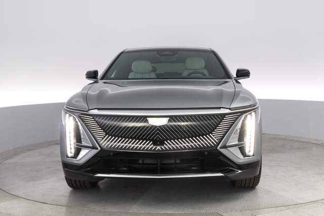 2024 Cadillac Lyriq