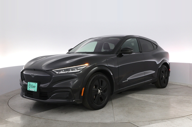 2022 Ford Mustang Mach-E