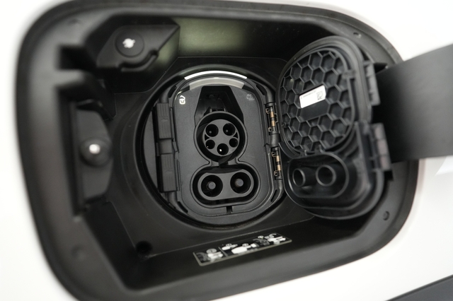 2024 Mercedes-Benz EQB