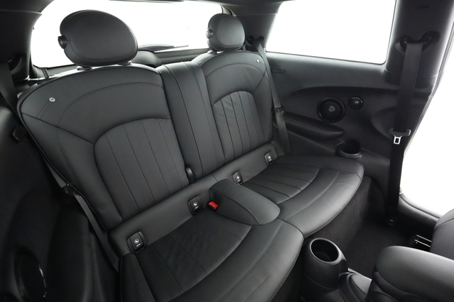 2022 MINI Cooper SE