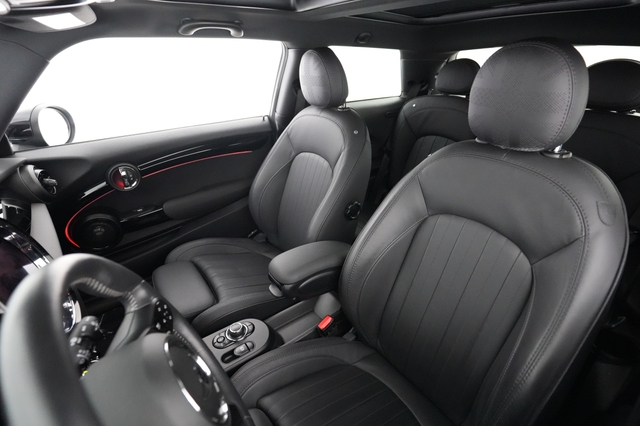 2022 MINI Cooper SE