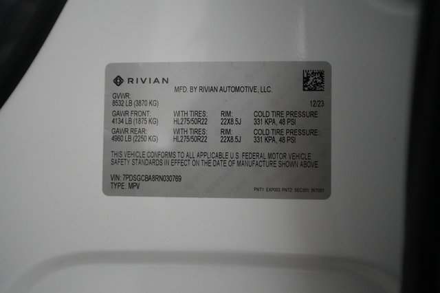 2024 Rivian R1S