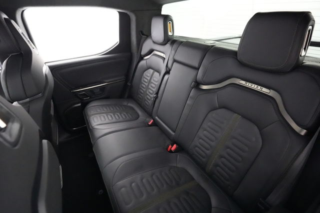 2022 Rivian R1T
