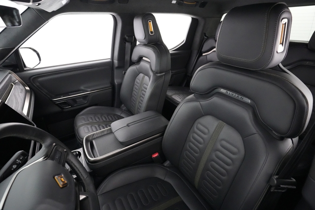 2022 Rivian R1T