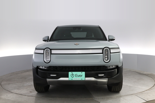 2022 Rivian R1T