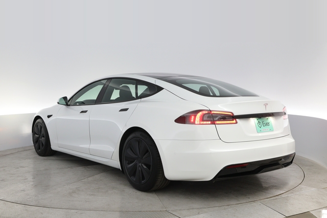 2022 Tesla Model S