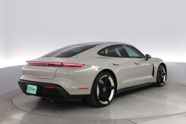 2021 Porsche Taycan