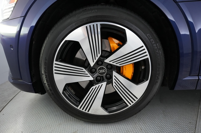 2022 Audi e-tron