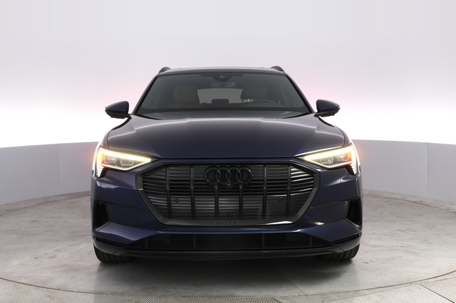 2022 Audi e-tron
