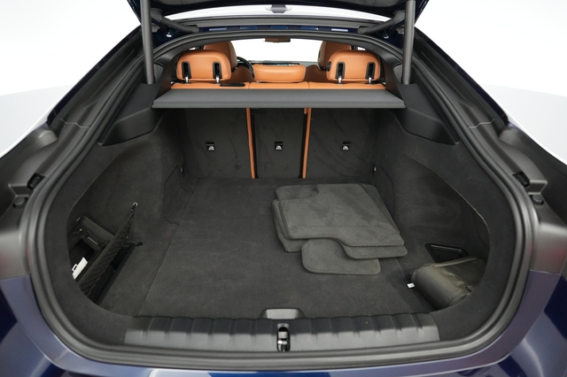 2023 BMW i4