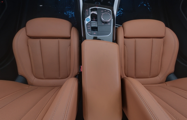 2023 BMW i4