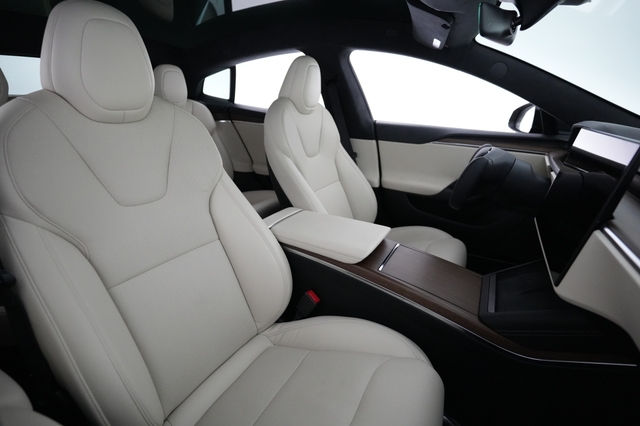 2022 Tesla Model S