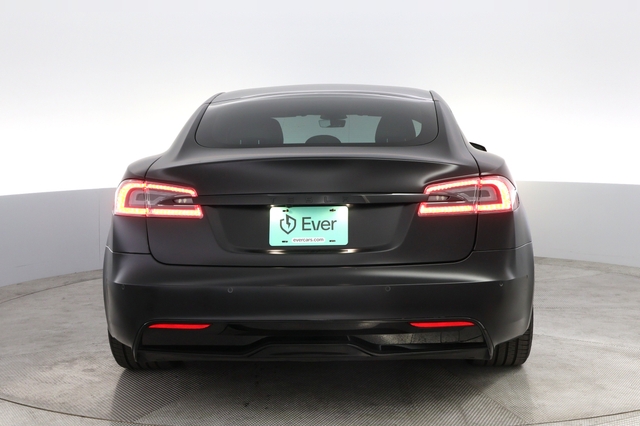 2022 Tesla Model S
