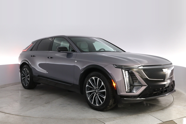2024 Cadillac Lyriq