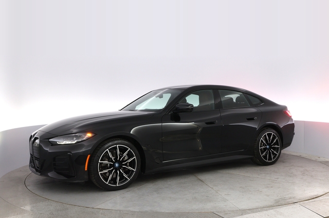 2022 BMW i4