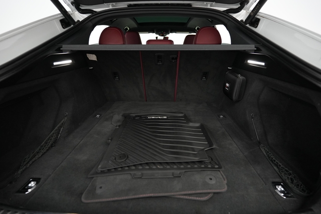 2022 Audi e-tron S Sportback