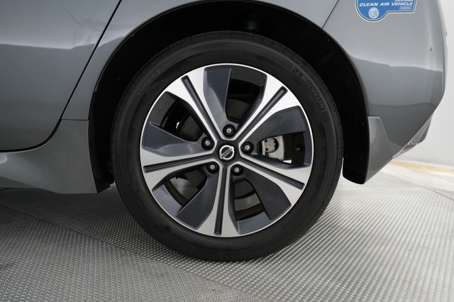 2020 Nissan LEAF