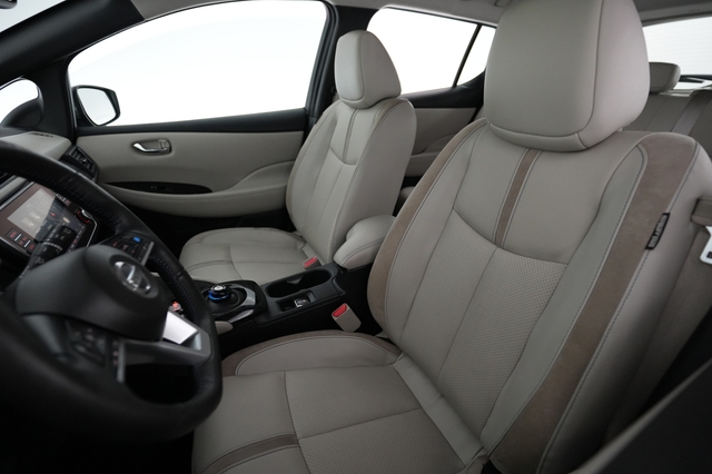 2020 Nissan LEAF