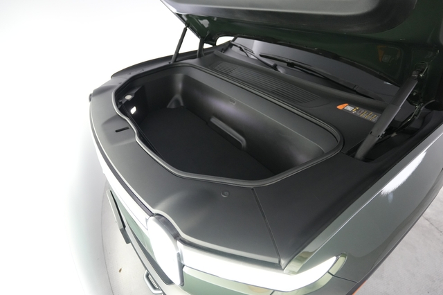 2023 Rivian R1S
