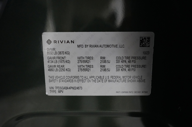 2023 Rivian R1S