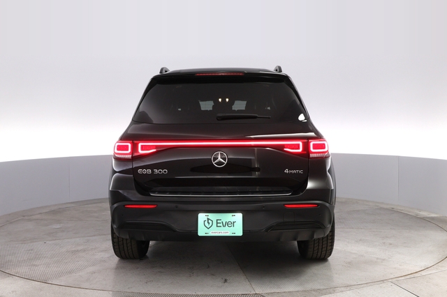 2023 Mercedes-Benz EQB