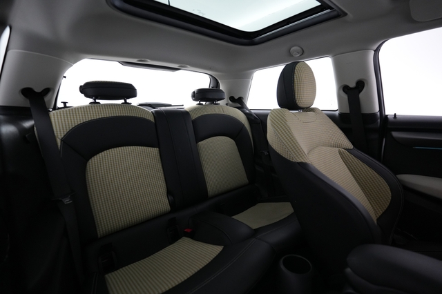 2024 MINI Cooper SE