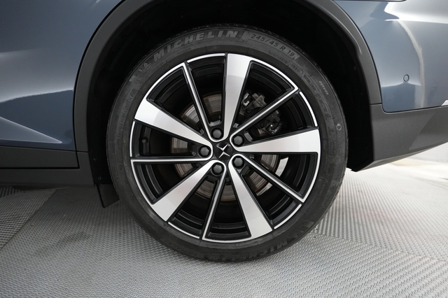 2022 Polestar 2