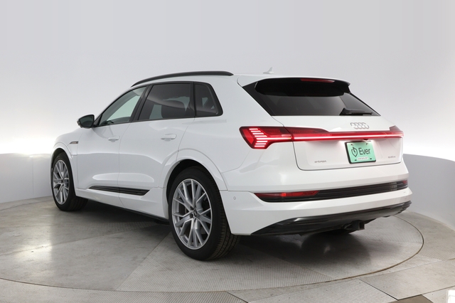 2021 Audi e-tron