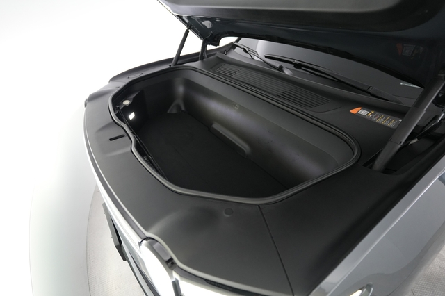 2022 Rivian R1S