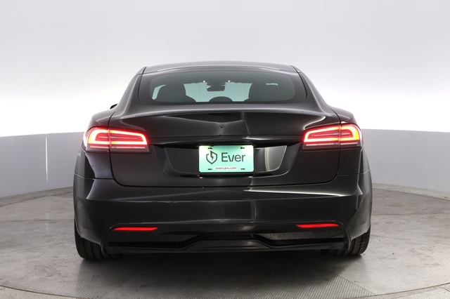 2022 Tesla Model S