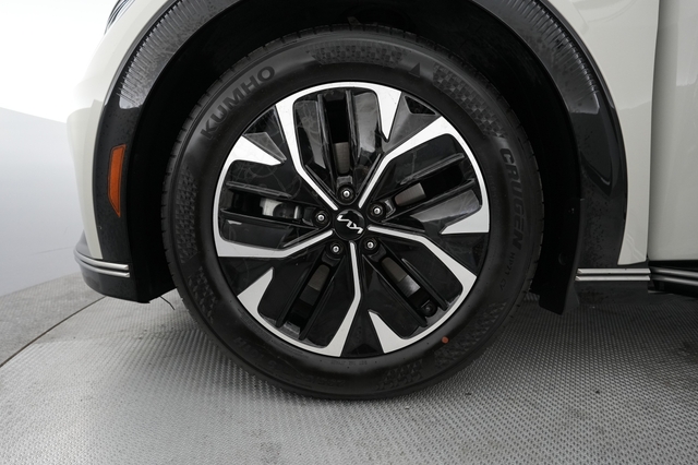 2023 Kia EV6