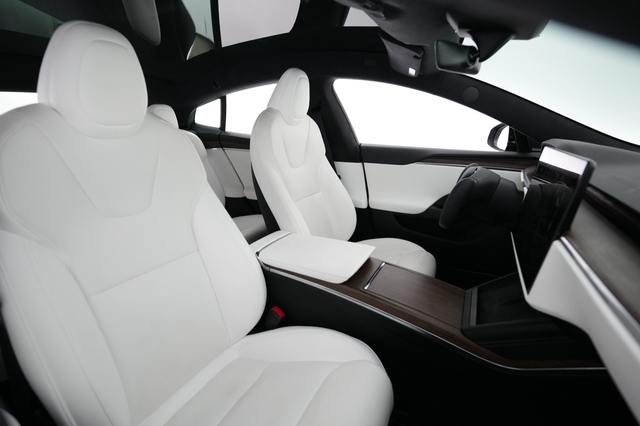 2022 Tesla Model S