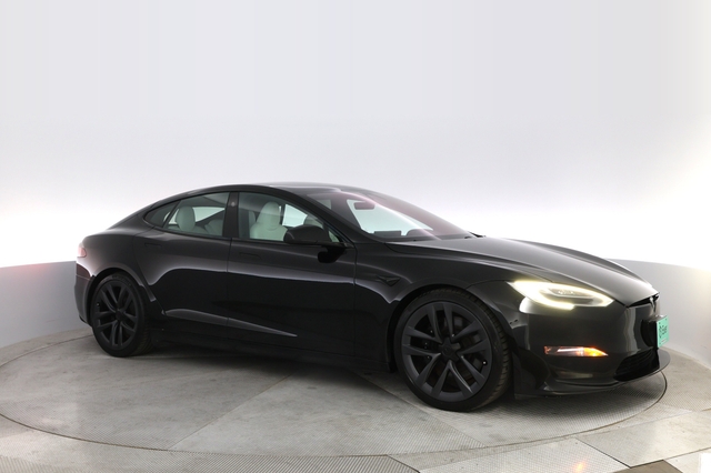 2022 Tesla Model S