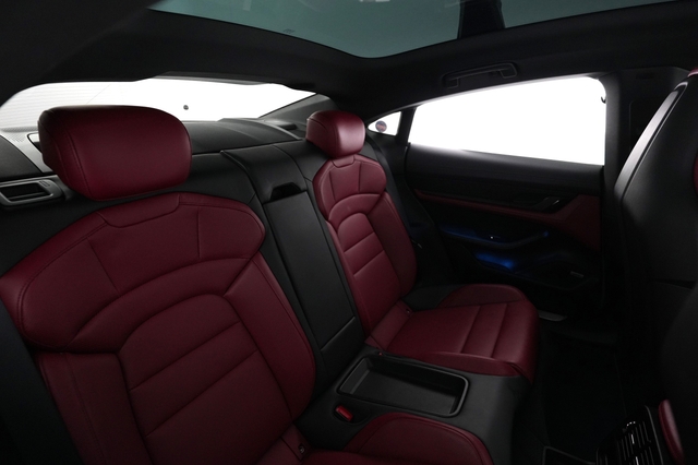2020 Porsche Taycan
