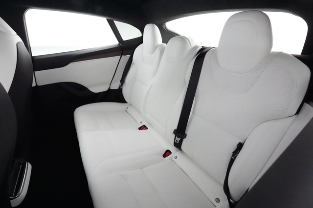 2023 Tesla Model S