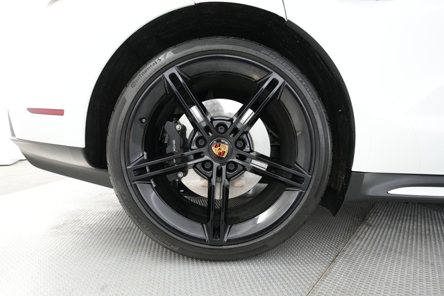 2021 Porsche Taycan