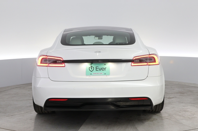 2022 Tesla Model S
