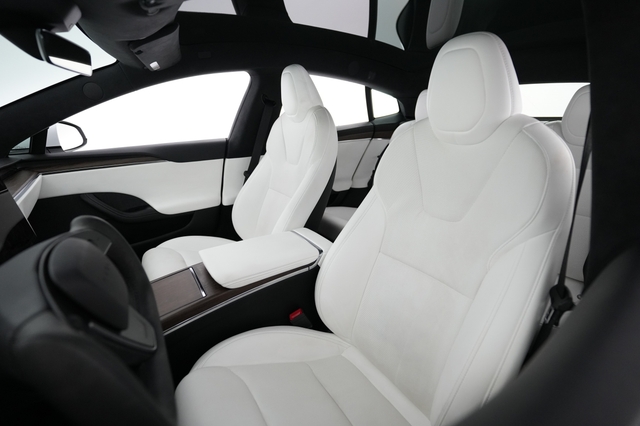 2022 Tesla Model S