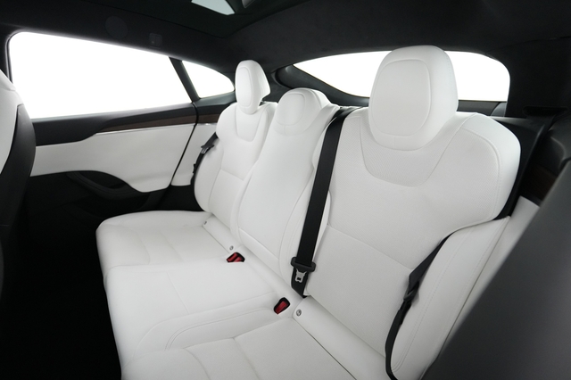 2022 Tesla Model S
