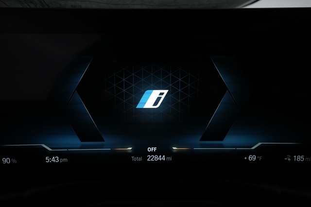 2022 BMW i4