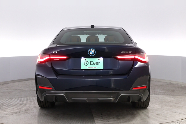 2022 BMW i4
