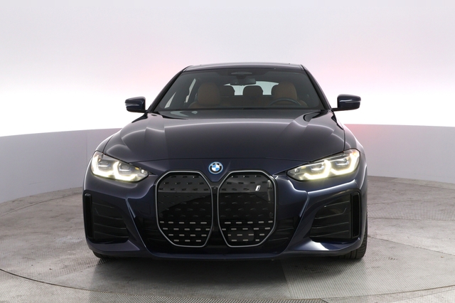 2022 BMW i4