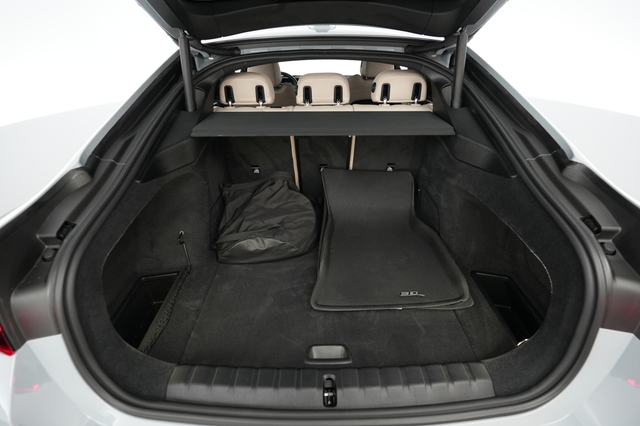 2024 BMW i4